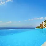 Villa Zinas *
